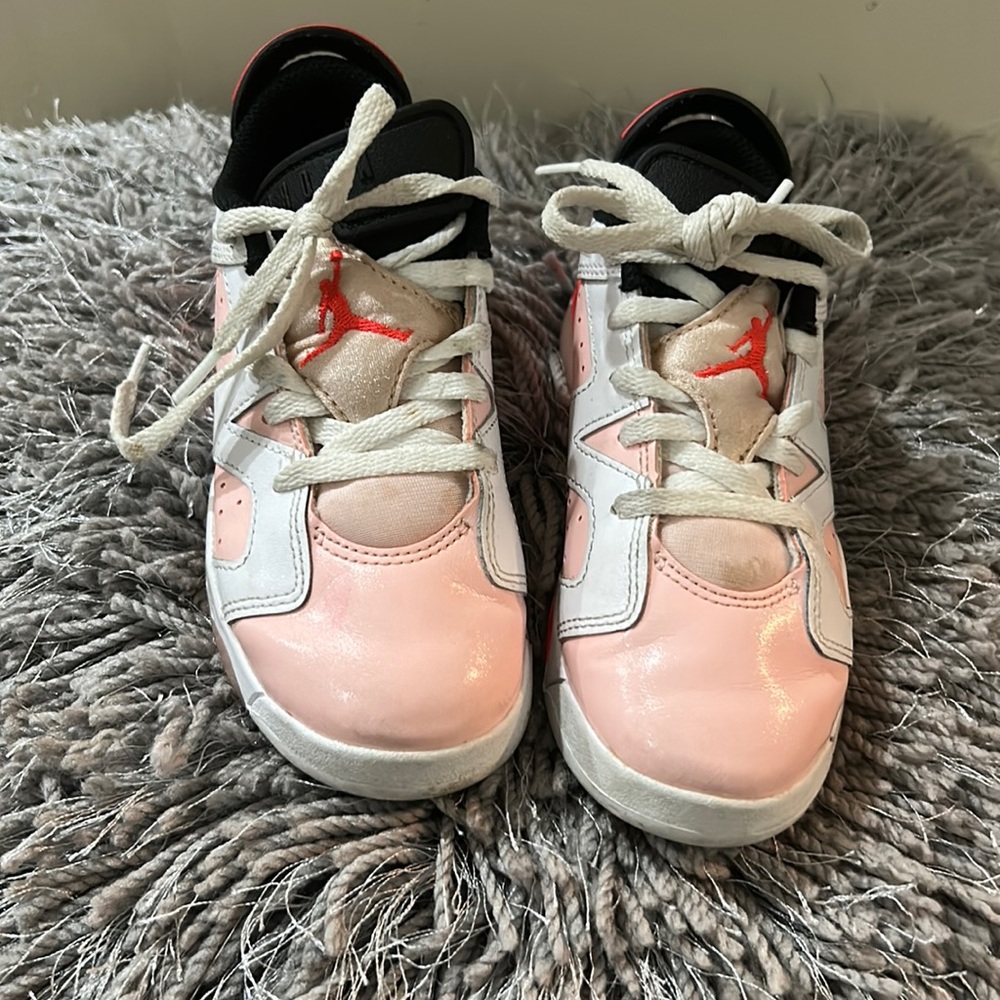 Girls Jordan